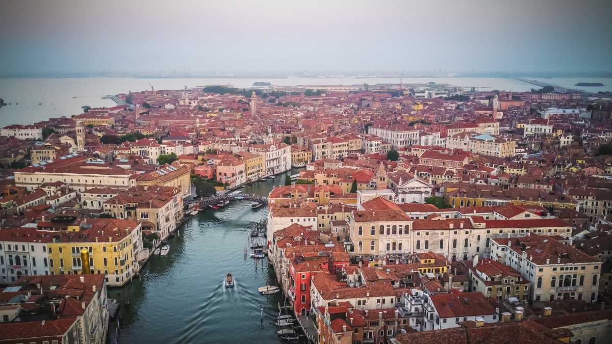 Cosa vedere a Venezia: la città dei canali e delle gondole