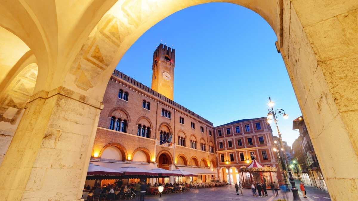 Guida Completa su Come Arrivare a Treviso