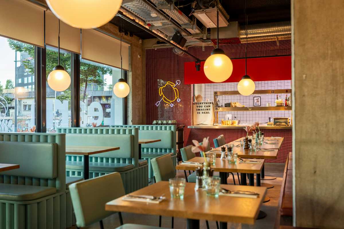 Vista panoramica di Vicenza con villa palladiana e ristoranti tipici